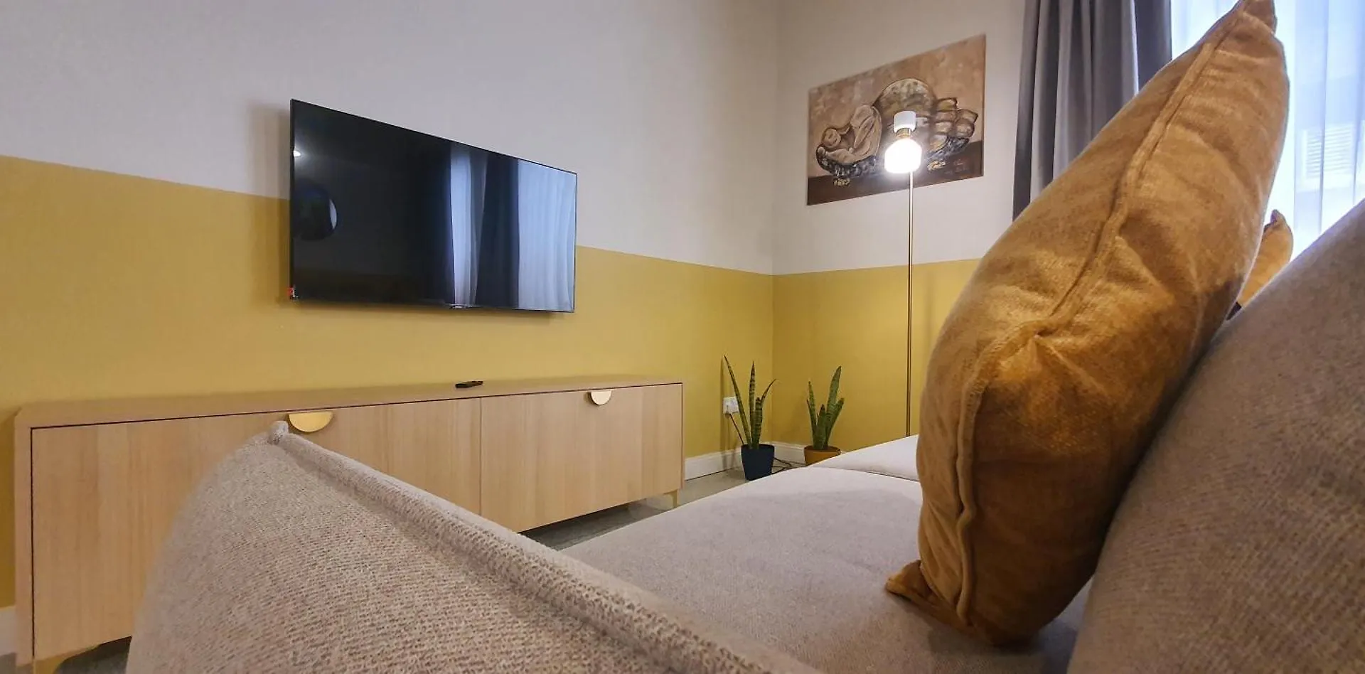 Capital Central Suites No1 - Zekka Valletta 0*,  Malta